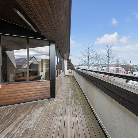 Penthouse Apt On The Shopping Street-Free Parking Reykjavik Ngoại thất bức ảnh