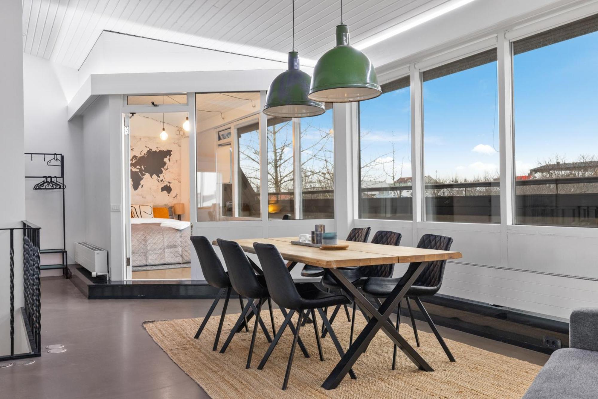 Penthouse Apt On The Shopping Street-Free Parking Reykjavik Ngoại thất bức ảnh